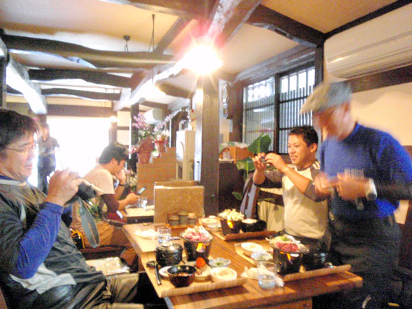 一斉に写真撮影